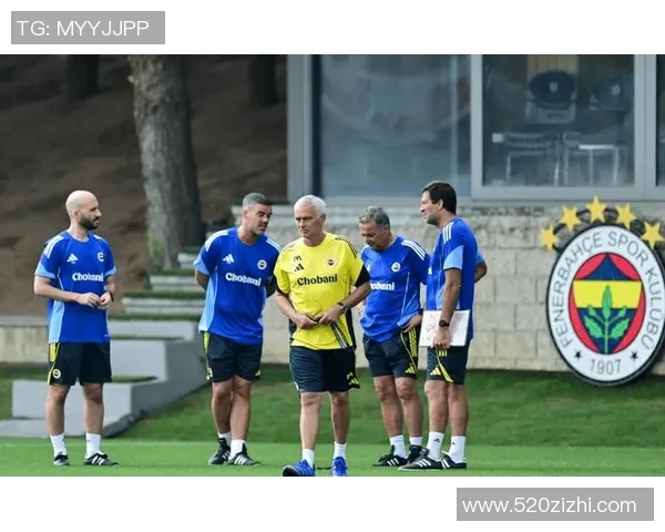 费耶诺德与沃尔夫贝格的激烈对决揭示欧战新格局 费耶诺德与沃尔夫贝格的激烈对决揭示欧战新格局