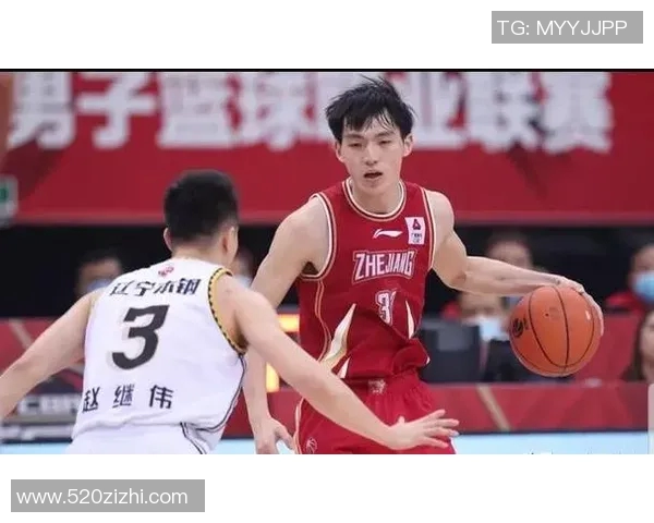 杭州篮球队在冠军赛中的耐力表现与战术分析探讨