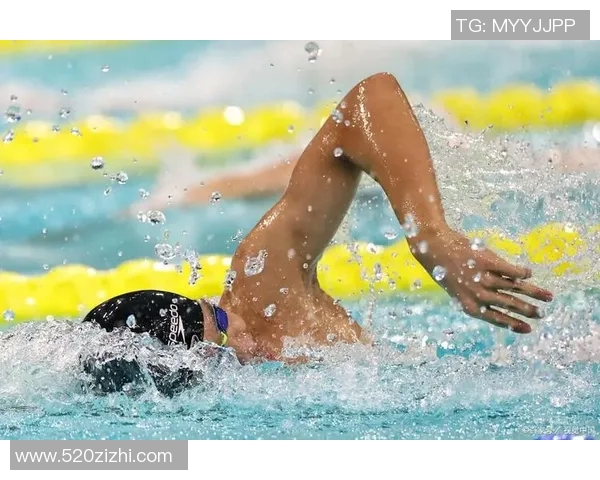 自由泳技巧解析：提高速度与耐力的关键要素及训练方法