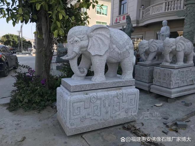 乐鱼官网石雕大象形状与寄意深度解读：理解石雕大象的文明内在(图7)