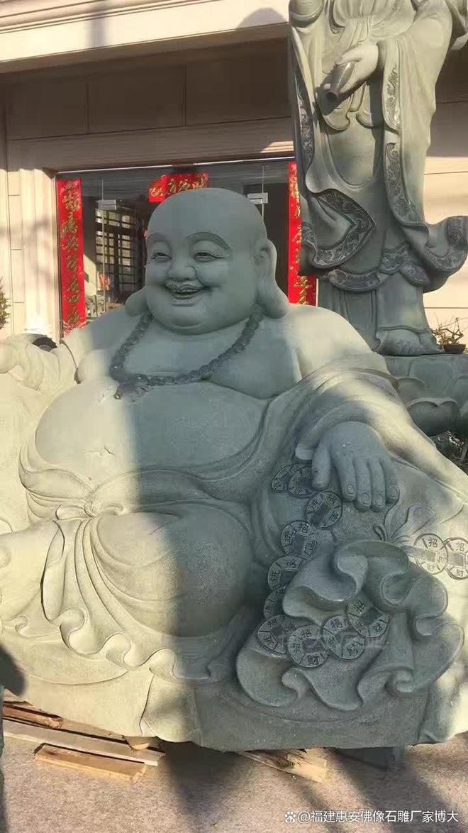 乐鱼官方石雕弥勒佛的创意设想与当代审美(图3)