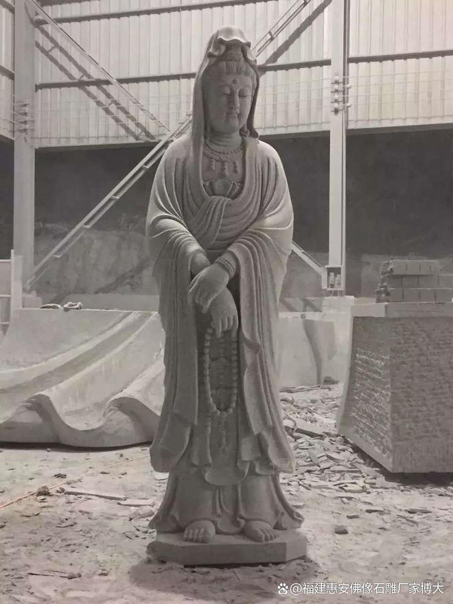 乐鱼网页版石雕佛像在当代景观中的立异(图1)