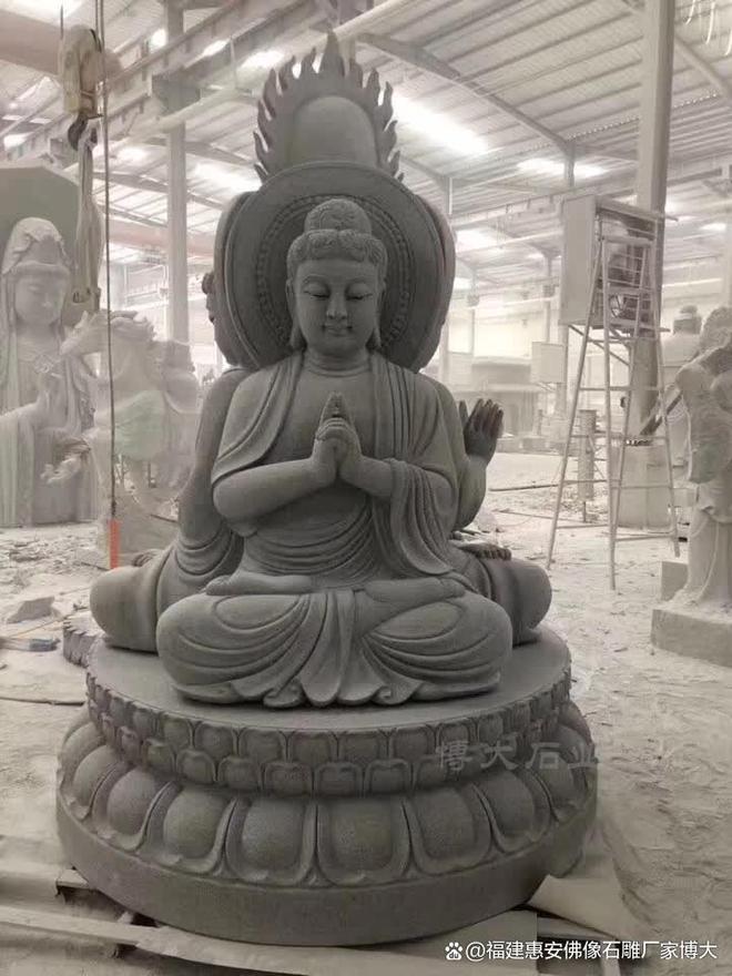 乐鱼网页版石雕佛像在当代景观中的立异(图3)