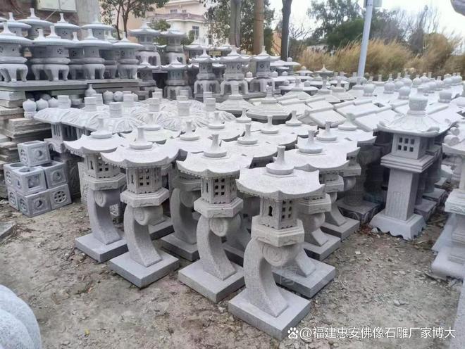 leyu官方网站石雕灯笼在公开场合的使用